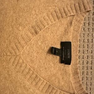 K crew wool, cashmere v neck sweater, super warm